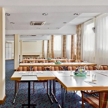 Park By Radisson Chemnitz-hartmannsdorf 4*